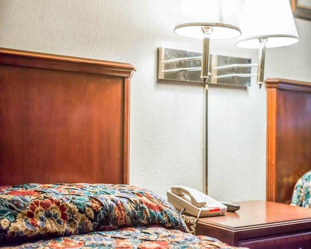 Clarion Pointe Tallahassee-State Capitol エクステリア 写真